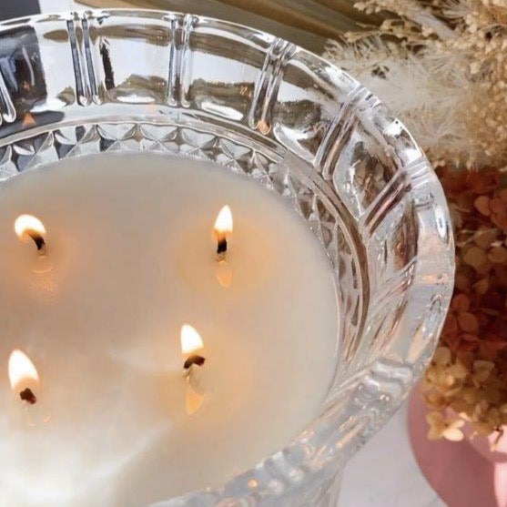 Bay (Starfruit | Hibiscus) - Crystal Vase Candle | 200hr Burn